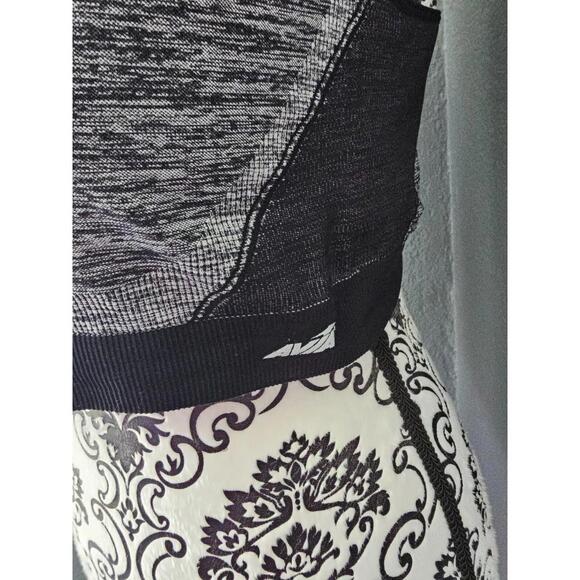 Women's Avia Front Zip Up Sports Bra Athletic Size 3XL Black & Gray Padded - Picture 6 of 10